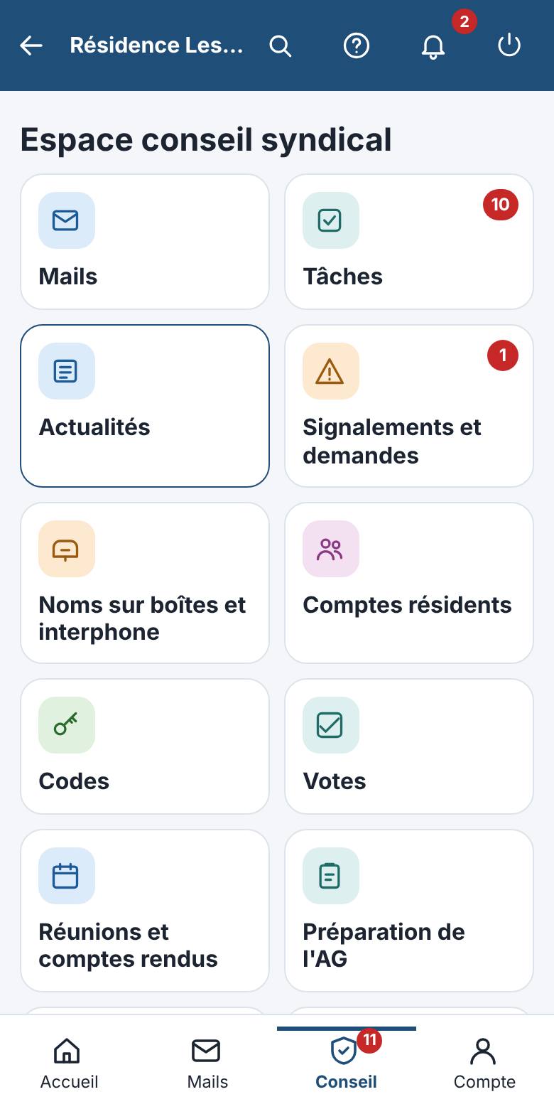 L'Espace conseil : une tuile par rubrique, les pastilles comptent ce qui attend.